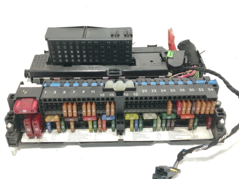 Recambio de caja reles / fusibles para bmw serie 3 coupe (e46) 2.2 24v cat referencia OEM IAM 8364542 18500000000 E6314H