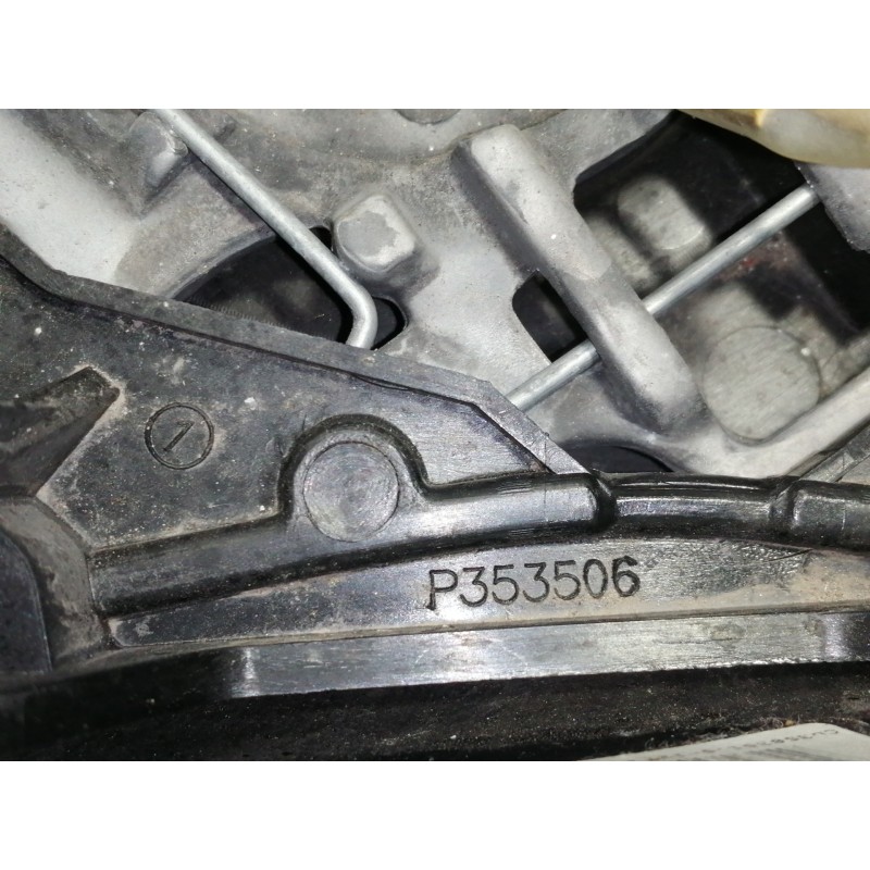 Recambio de volante para peugeot 307 (s1) xr referencia OEM IAM 96345022  