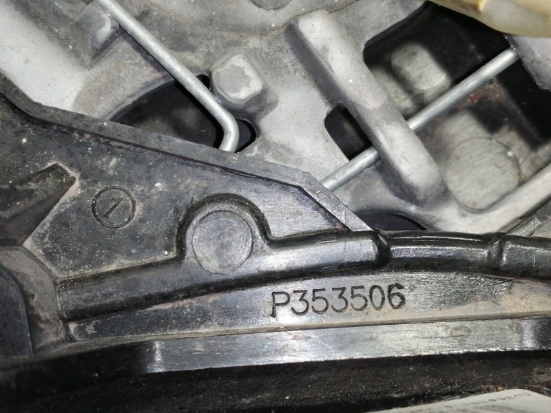 Recambio de volante para peugeot 307 (s1) xr referencia OEM IAM 96345022  