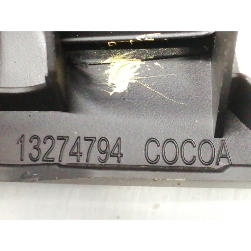 Recambio de rejilla aireadora para opel insignia berlina cosmo referencia OEM IAM 13274794 13274793 