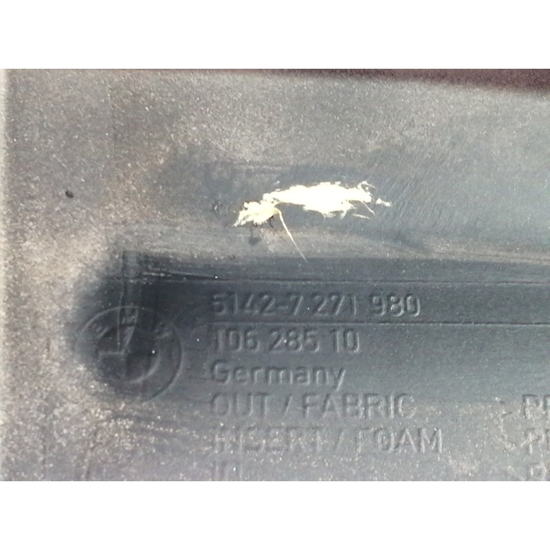 Recambio de guarnecido puerta trasera derecha para bmw serie 1 lim. (f20) 116d referencia OEM IAM 51427271980 10628510 