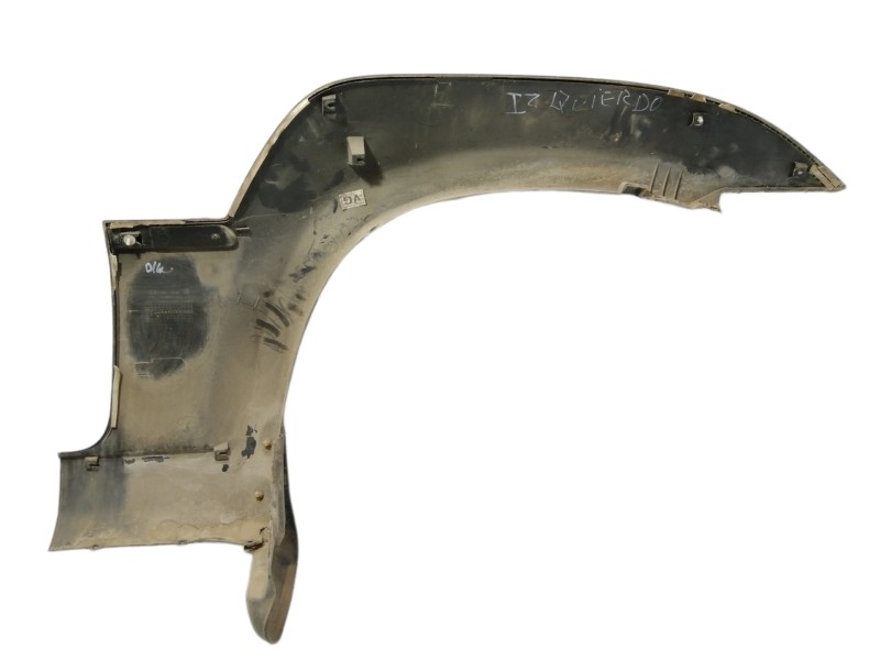 Recambio de aletin delantero izquierdo para hyundai terracan (hp) 2.9 crdi gls referencia OEM IAM 87741H1020 87741H1021 87741H10