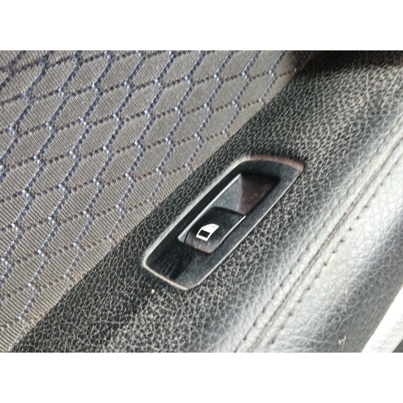 Recambio de guarnecido puerta trasera izquierda para bmw serie 1 lim. (f20) 116d referencia OEM IAM 51427271979 10628510 