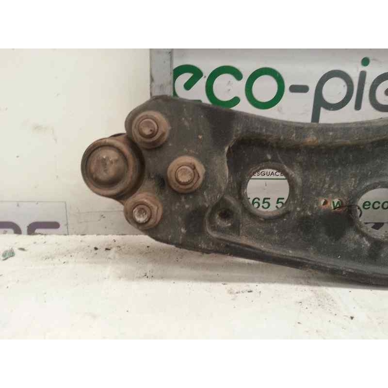 Recambio de brazo suspension inferior delantero izquierdo para nissan primastar (x83) referencia OEM IAM 82003950027  