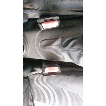 ENGANCHE CINTURON DELANTERO IZQUIERDO 72111485968 