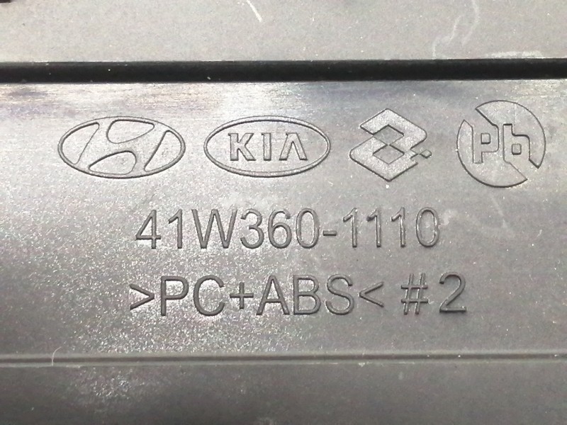 Recambio de warning para kia xceed business referencia OEM IAM 93600J7000WK 41W3601110 41W3601300