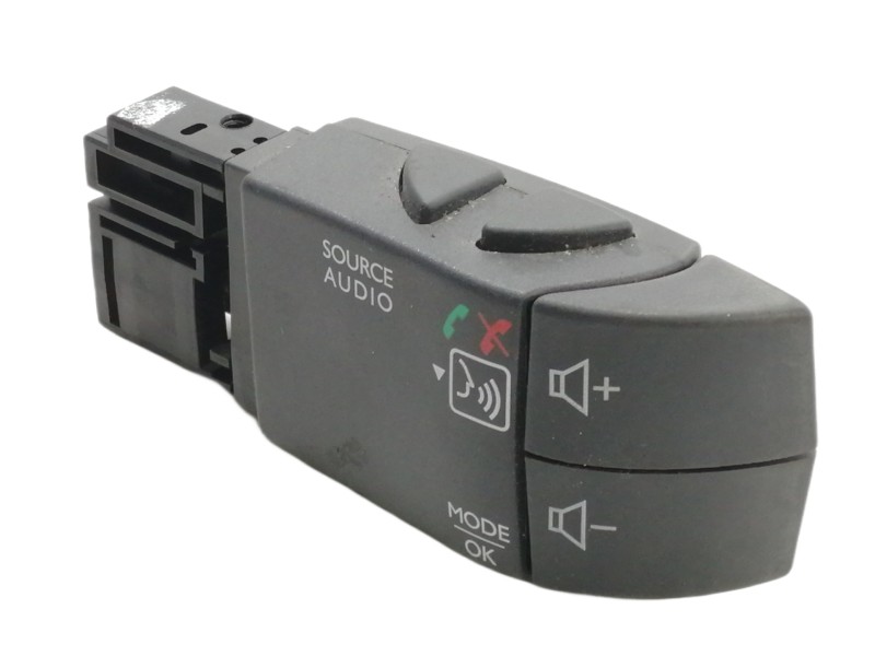 Recambio de mando multifuncion para dacia sandero stepway ambiance referencia OEM IAM   MANDO MULTIMEDIA