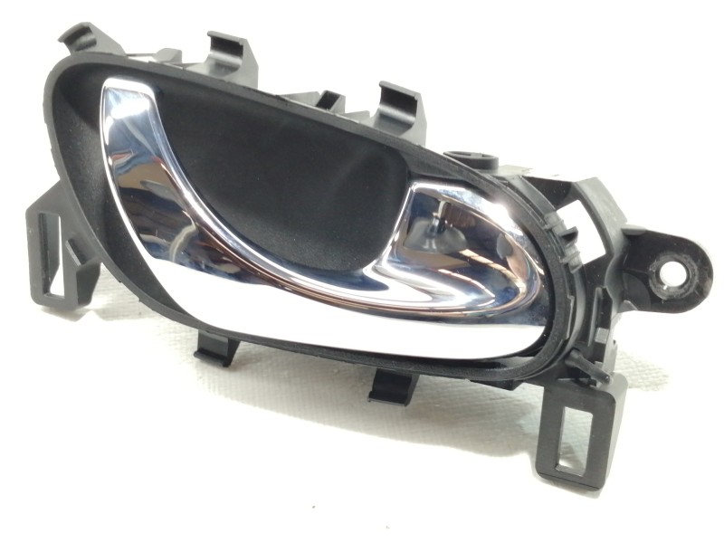 Recambio de maneta interior delantera derecha para nissan qashqai (j11) acenta referencia OEM IAM 806704EA1A  