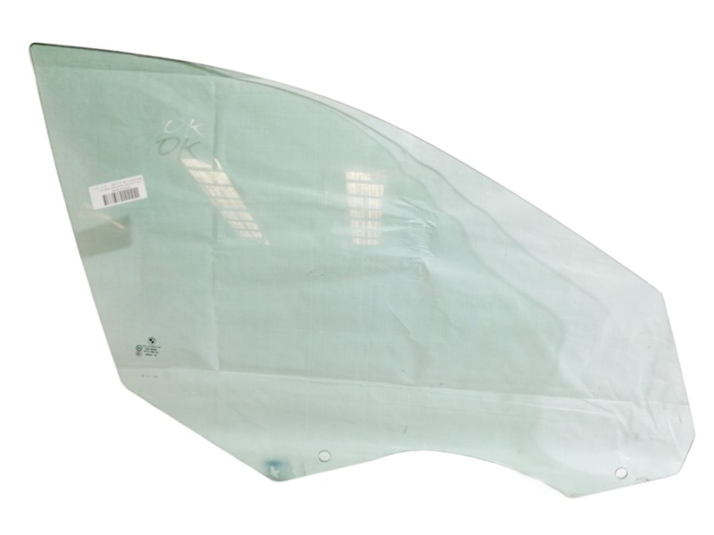 Recambio de luna delantera derecha para bmw serie 5 lim. (f10) 520d referencia OEM IAM 43R00050  