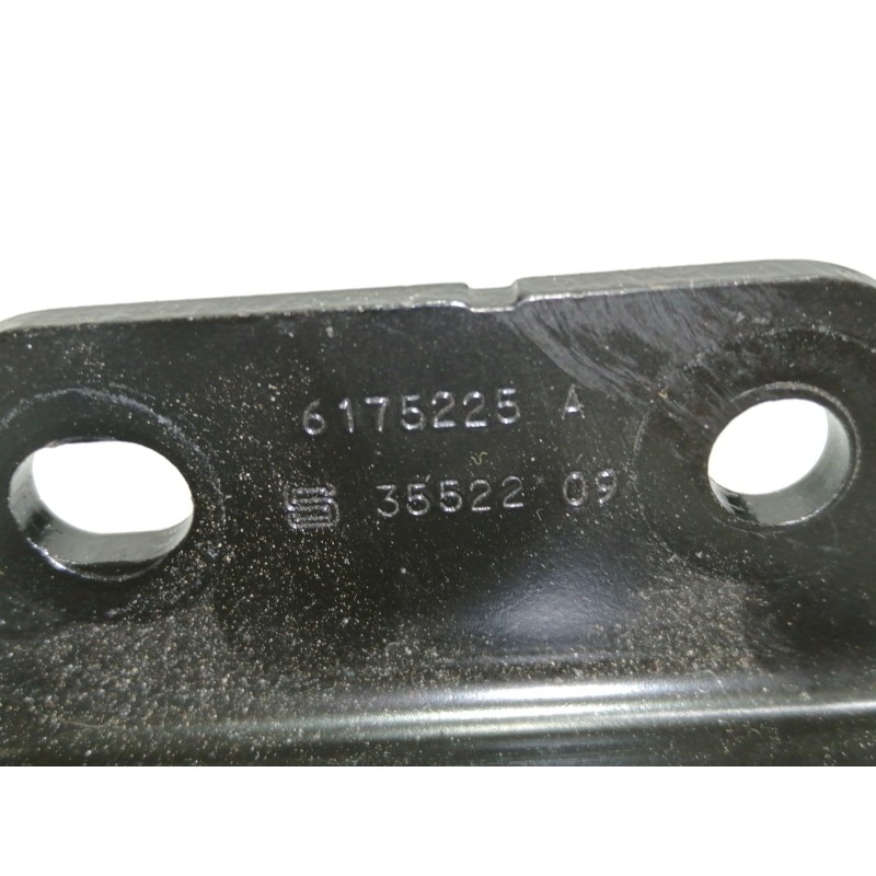 Recambio de enganche cinturon trasero central para peugeot rcz basis referencia OEM IAM 6175225A 3552209 0102288F3