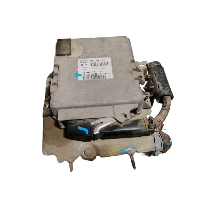 Recambio de centralita motor uce para peugeot 206 berlina xs referencia OEM IAM 9637086980 16301574 