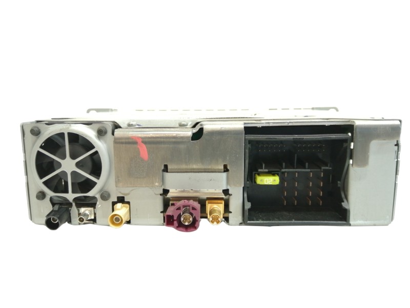 Recambio de sistema audio / radio cd para bmw serie 1 lim. (f20) 116d referencia OEM IAM 13264010 927039104U / 990001758 / A2C90