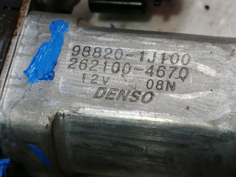 Recambio de elevalunas delantero derecho para hyundai i20 comfort referencia OEM IAM 988201J100 2621004670 