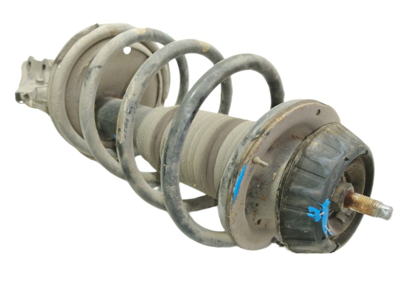 Recambio de amortiguador delantero derecho para hyundai i20 comfort referencia OEM IAM 546604P100  