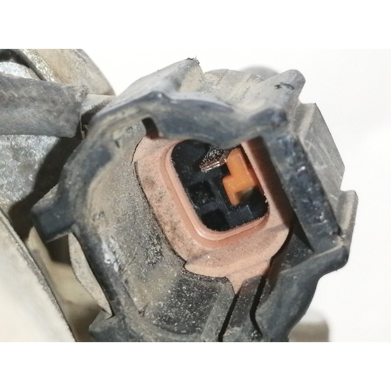 Recambio de compresor aire acondicionado para nissan almera (n16/e) comfort referencia OEM IAM 926009F500  