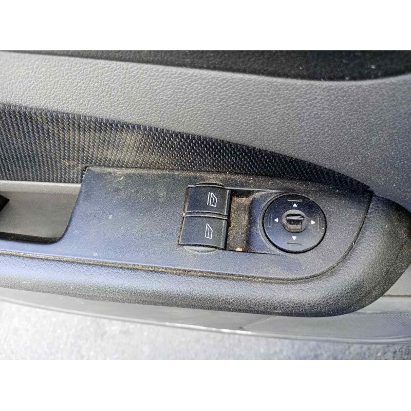 Recambio de mando elevalunas delantero izquierdo para ford focus berlina (cap) trend referencia OEM IAM   