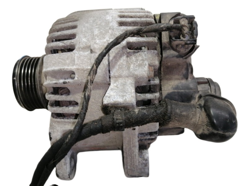 Recambio de alternador para hyundai i20 comfort referencia OEM IAM 2607271 373002A400 