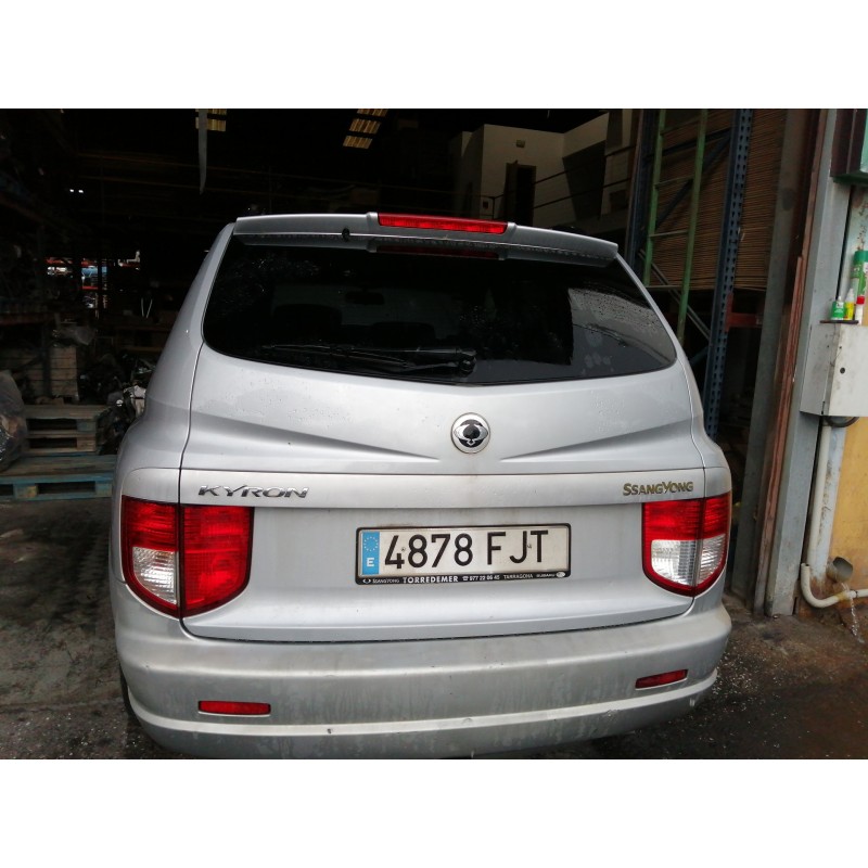 Recambio de porton trasero para ssangyong kyron 200 xdi limited referencia OEM IAM   