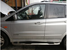 Recambio de puerta delantera izquierda para ssangyong kyron 200 xdi limited referencia OEM IAM    2