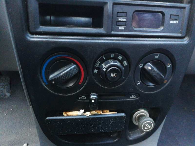 Recambio de mando calefaccion / aire acondicionado para kia rio ls berlina referencia OEM IAM   