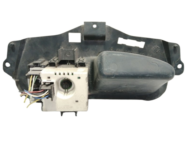 Recambio de pantalla multifuncion para opel zafira a increibles referencia OEM IAM 7700840351 7700839 2270002