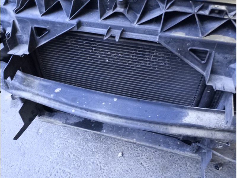 Recambio de radiador agua para seat leon (1p1) reference referencia OEM IAM   