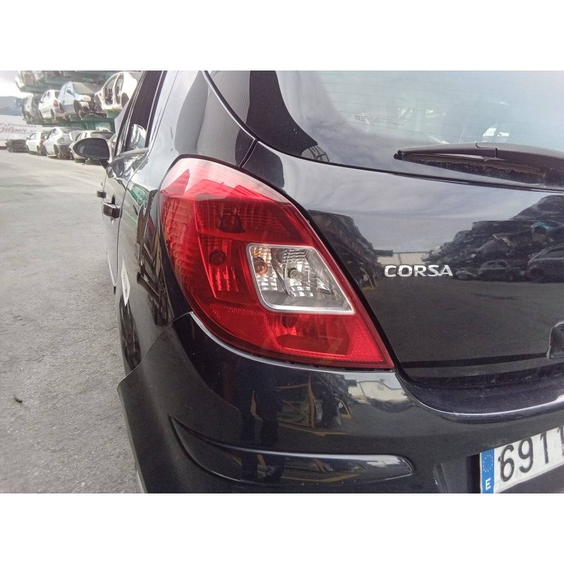 Recambio de piloto trasero izquierdo para opel corsa d cosmo referencia OEM IAM 89318830  