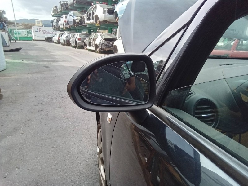 Recambio de retrovisor izquierdo para opel corsa d cosmo referencia OEM IAM 020873  