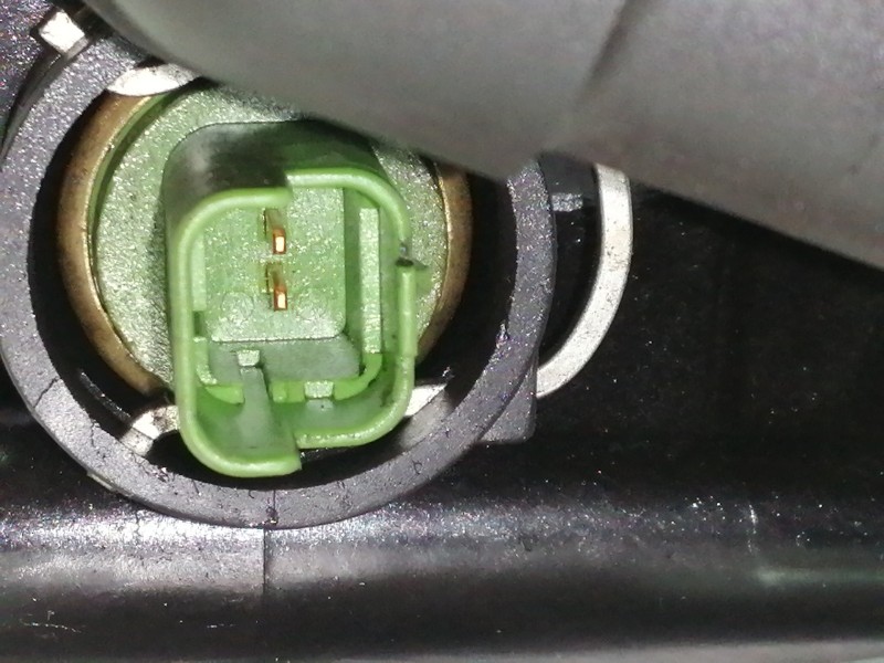 Recambio de termostato para peugeot 407 st sport referencia OEM IAM 9656182980  