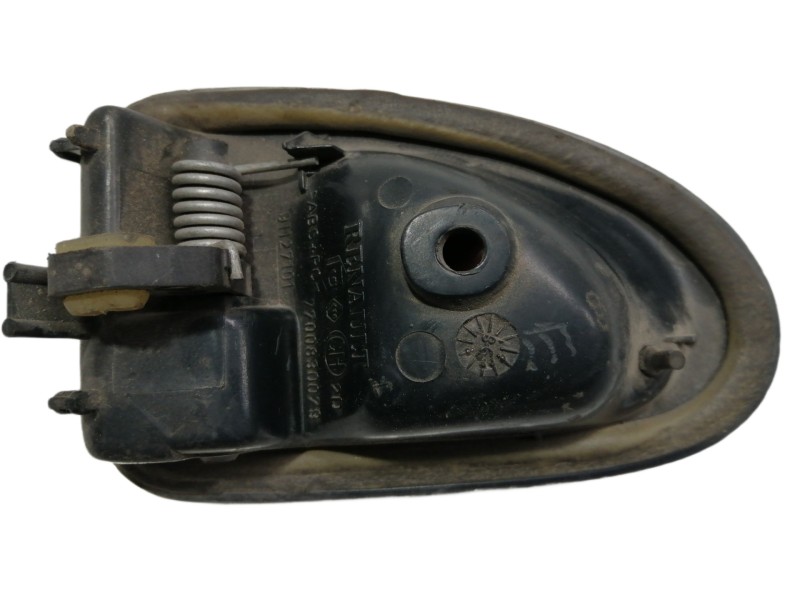 Recambio de maneta interior delantera derecha para nissan interstar mod. 04 (x70) referencia OEM IAM 7700830079  