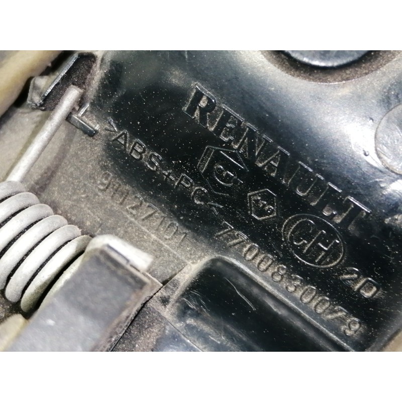 Recambio de maneta interior delantera derecha para nissan interstar mod. 04 (x70) referencia OEM IAM 7700830079  