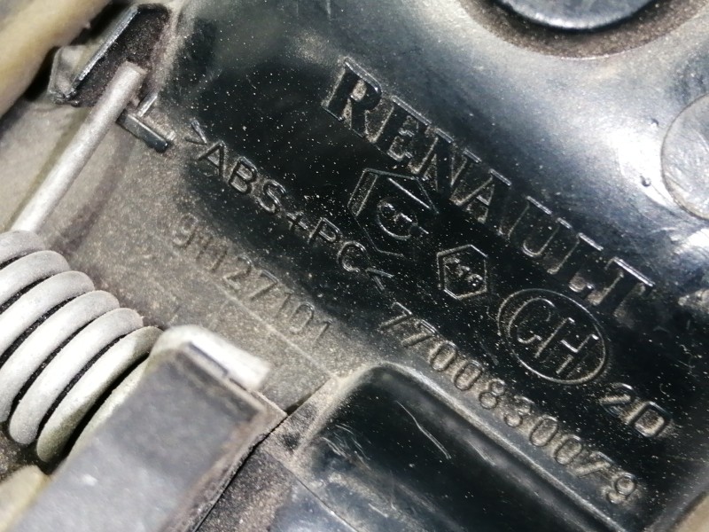 Recambio de maneta interior delantera derecha para nissan interstar mod. 04 (x70) referencia OEM IAM 7700830079  