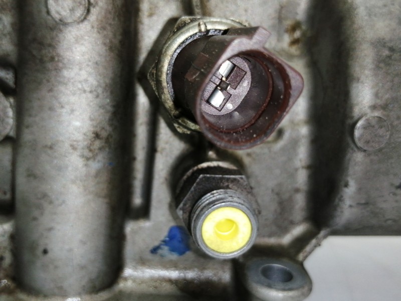 Recambio de soporte filtro aceite para seat leon (1p1) reference referencia OEM IAM HGR03G253014F  