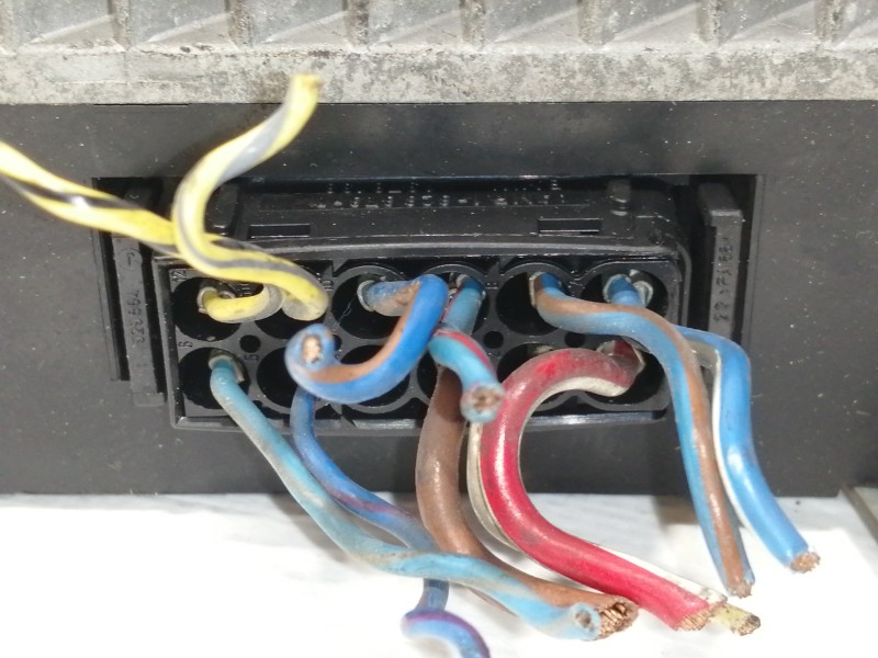 Recambio de modulo electronico para bmw serie 3 coupe (e36) m3 referencia OEM IAM 8361783  