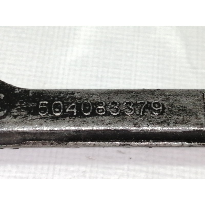 Recambio de carter para iveco daily caja cerrada (2006 =>) caja cerrada 35c... batalla 3000l referencia OEM IAM 504083379  