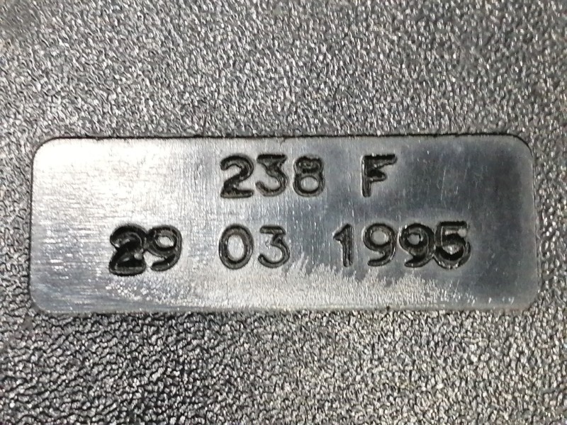 Recambio de enganche cinturon delantero izquierdo para bmw serie 3 berlina (e36) 2.5 turbodiesel cat referencia OEM IAM 8164931T