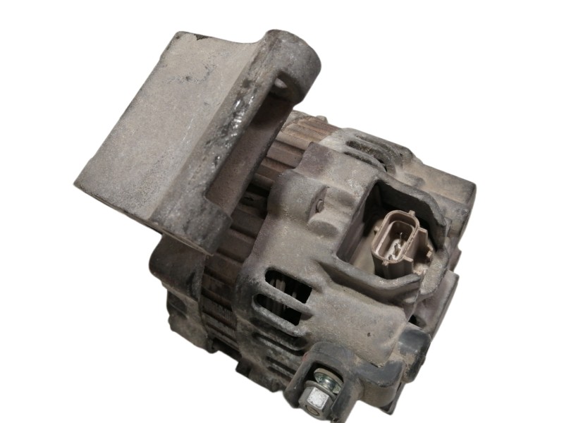 Recambio de alternador para ford fiesta (cbk) fun referencia OEM IAM 2S6T10300CB MIC31 Q80RA A005TA7692 4304E 