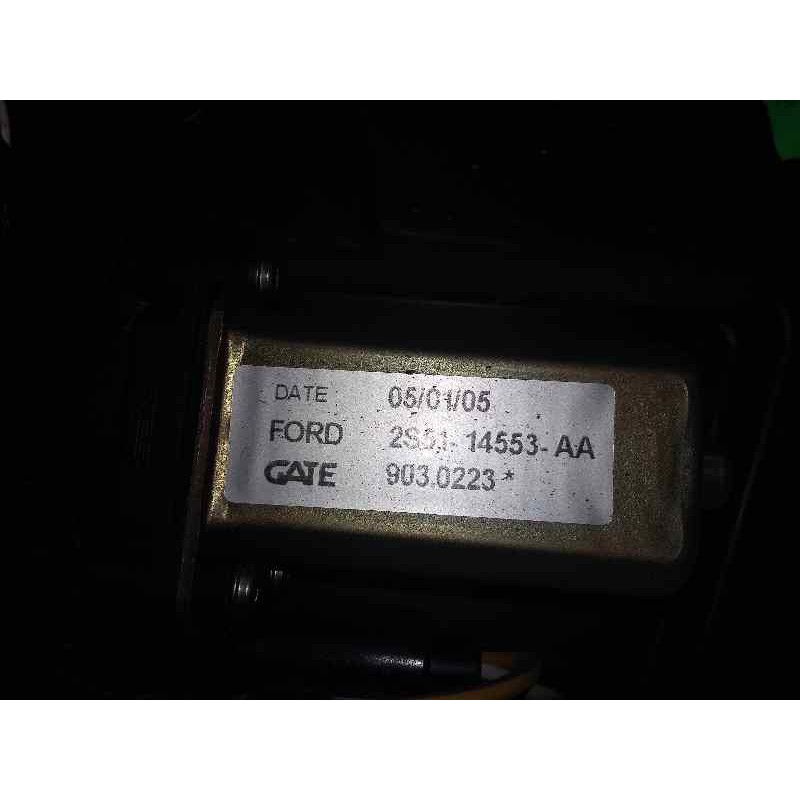 Recambio de elevalunas delantero derecho para ford fiesta (cbk) fun referencia OEM IAM 2S5114553AA  