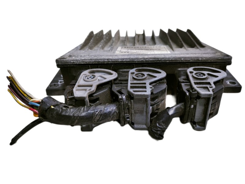 Recambio de centralita motor uce para nissan micra (k12e) acenta referencia OEM IAM 8200334419 R0410C132A 