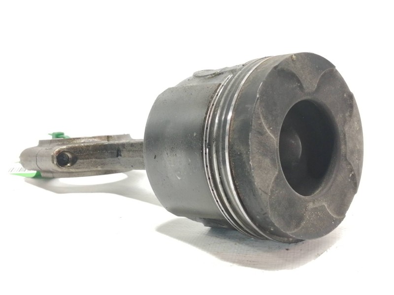 Recambio de piston para opel vectra c berlina elegance referencia OEM IAM   