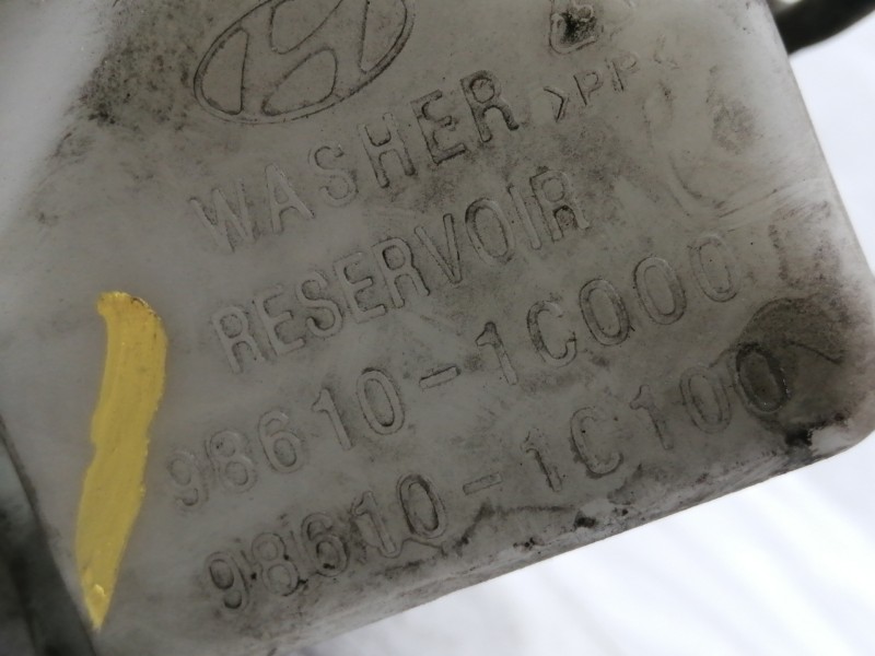 Recambio de deposito limpia para hyundai getz (tb) 1.1 gl referencia OEM IAM 986101C000 986101C100 / 9861010100 985101C100