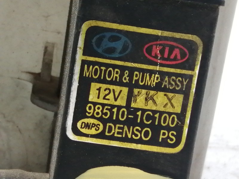 Recambio de deposito limpia para hyundai getz (tb) 1.1 gl referencia OEM IAM 986101C000 986101C100 / 9861010100 985101C100