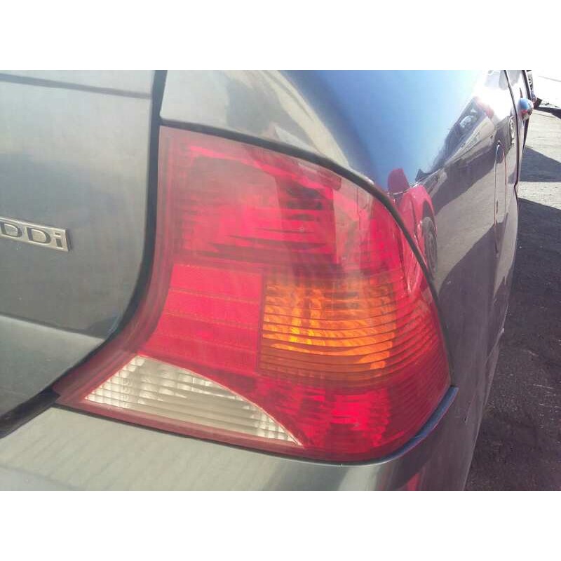 Recambio de piloto trasero derecho para ford focus berlina (cak) ghia referencia OEM IAM 1M5113404B  