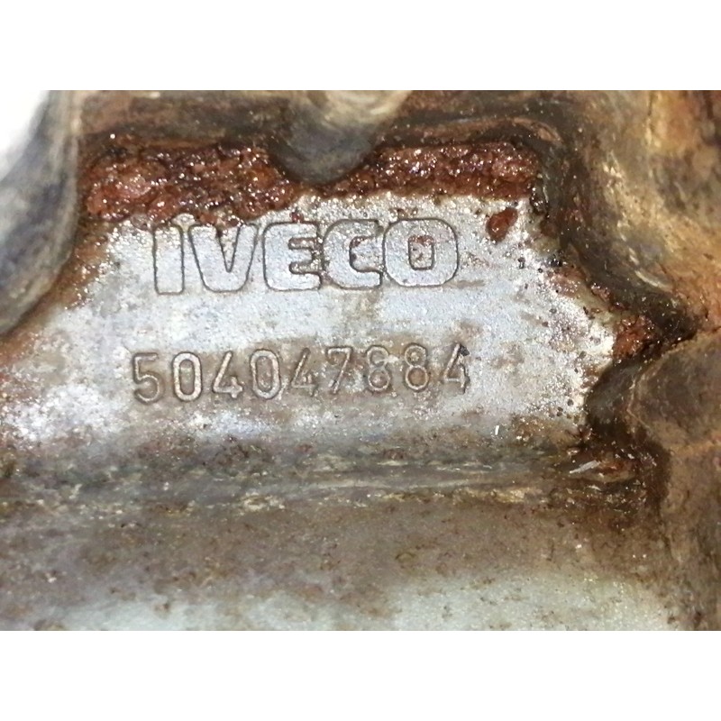 Recambio de soporte motor para iveco daily caja cerrada (2006 =>) caja cerrada 35c... batalla 3000l referencia OEM IAM 504047884