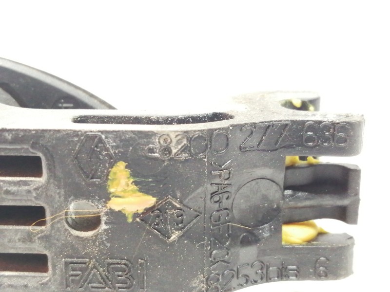 Recambio de maneta exterior delantera izquierda para renault clio iii authentique referencia OEM IAM 8200277636  