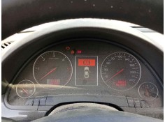Recambio de cuadro instrumentos para audi a4 berlina (8e) 1.9 tdi (96kw) referencia OEM IAM    2