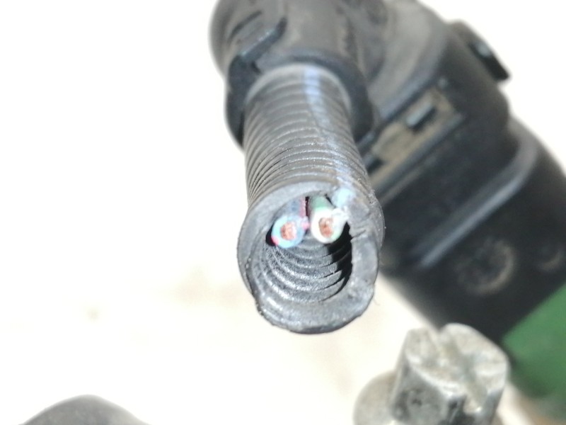 Recambio de termostato para suzuki sx4 rw (ey) glx referencia OEM IAM L1519  