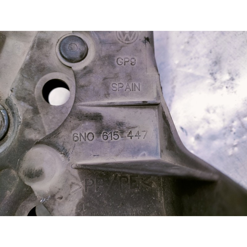 Recambio de brazo suspension inferior delantero izquierdo para volkswagen lupo (6x1/6e1) advance referencia OEM IAM 6N0615447  