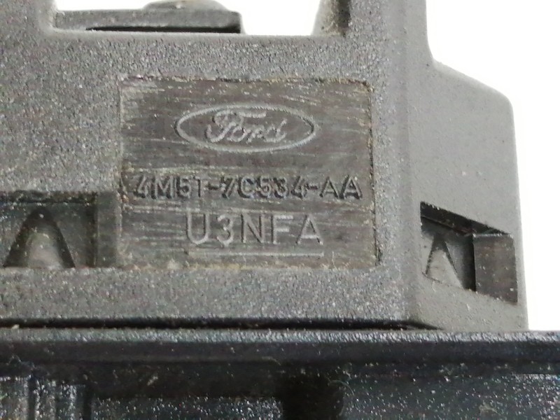 Recambio de bombin embrague para ford focus berlina (cap) ghia referencia OEM IAM 4M517C534AA  