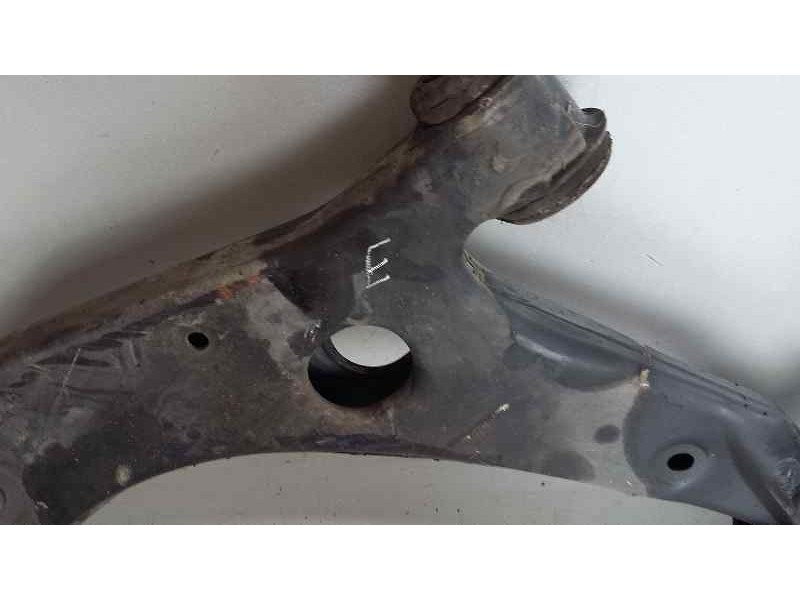Recambio de brazo suspension inferior delantero derecho para ford focus berlina (cap) ghia referencia OEM IAM   